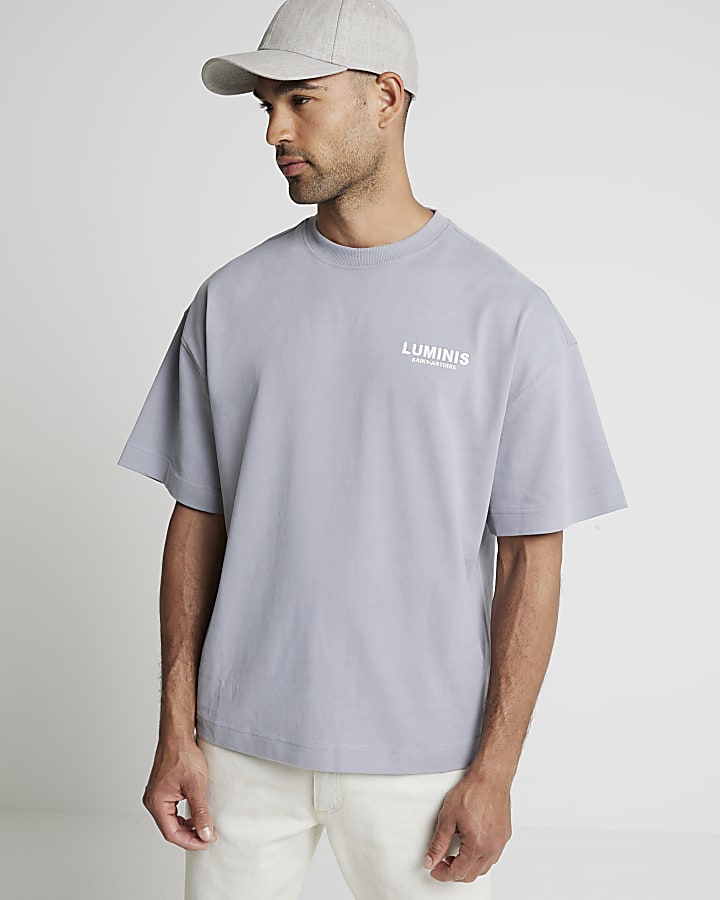 Grey graphic tee discount