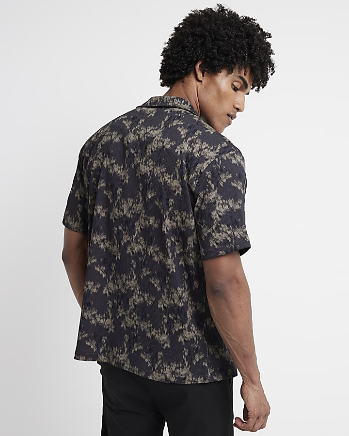 Green regular fit blur floral revere shirt