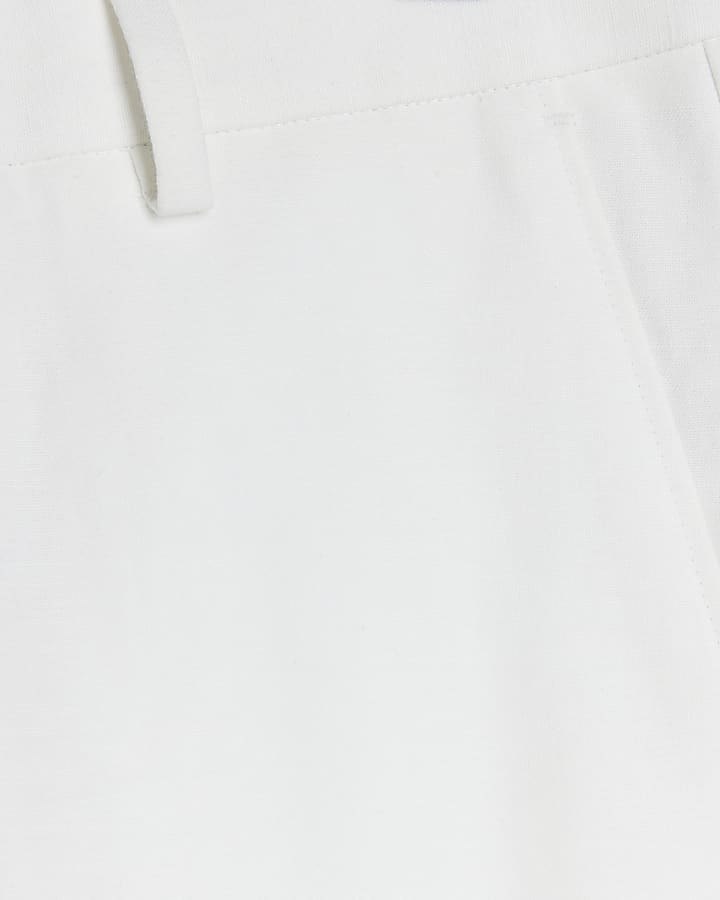 White slim fit linen blend shorts