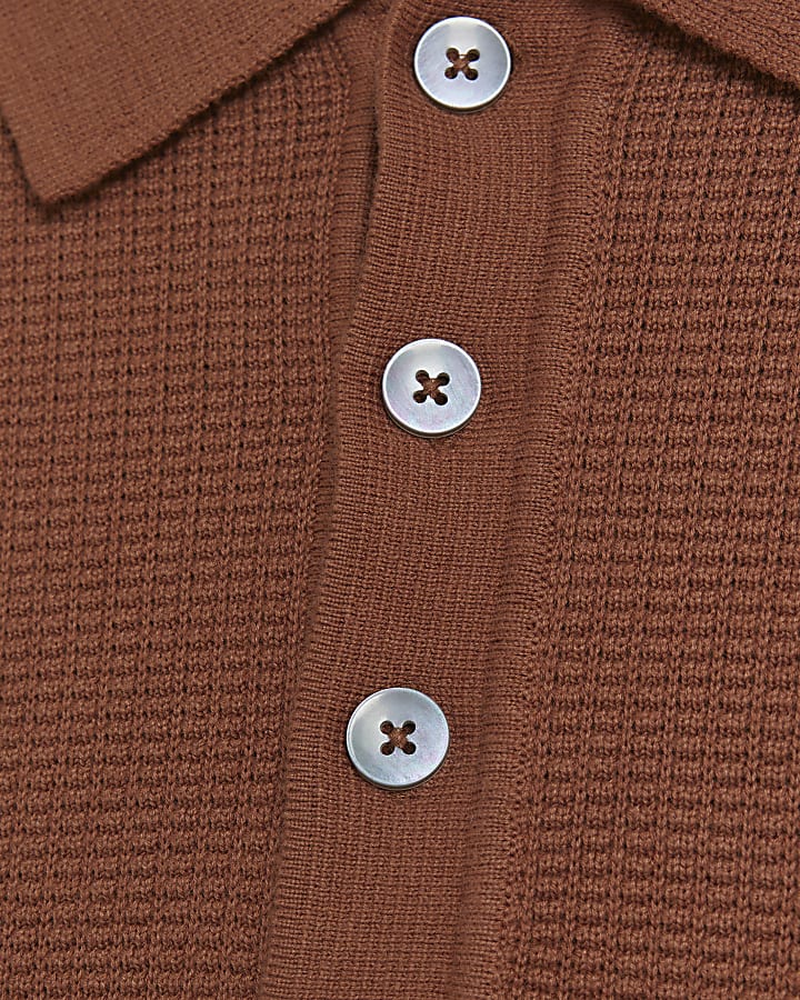 Brown slim fit waffle knit polo shirt