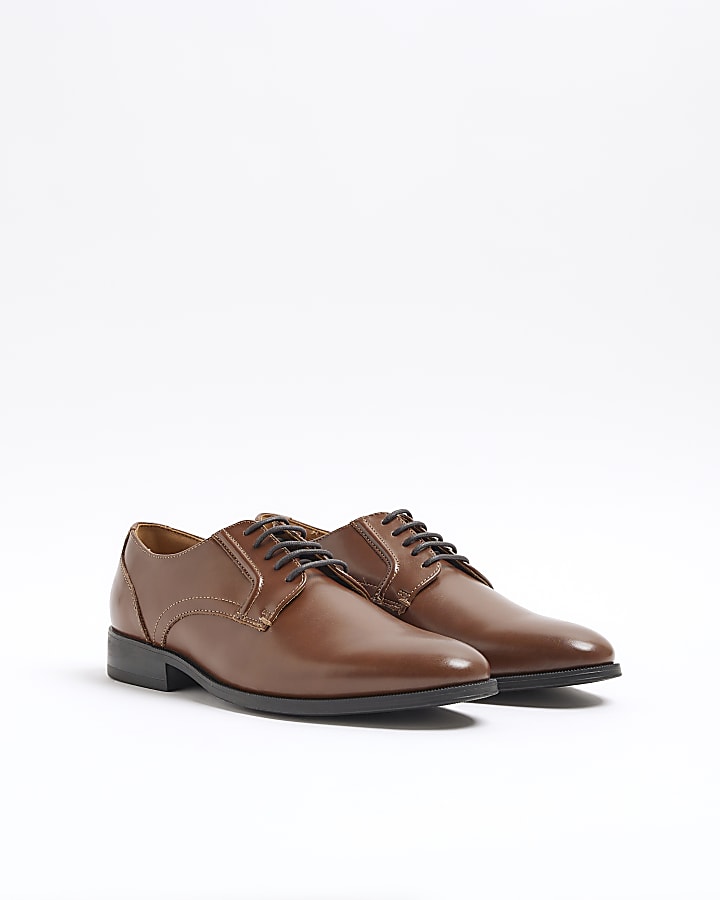 Brown formal derby shoes
