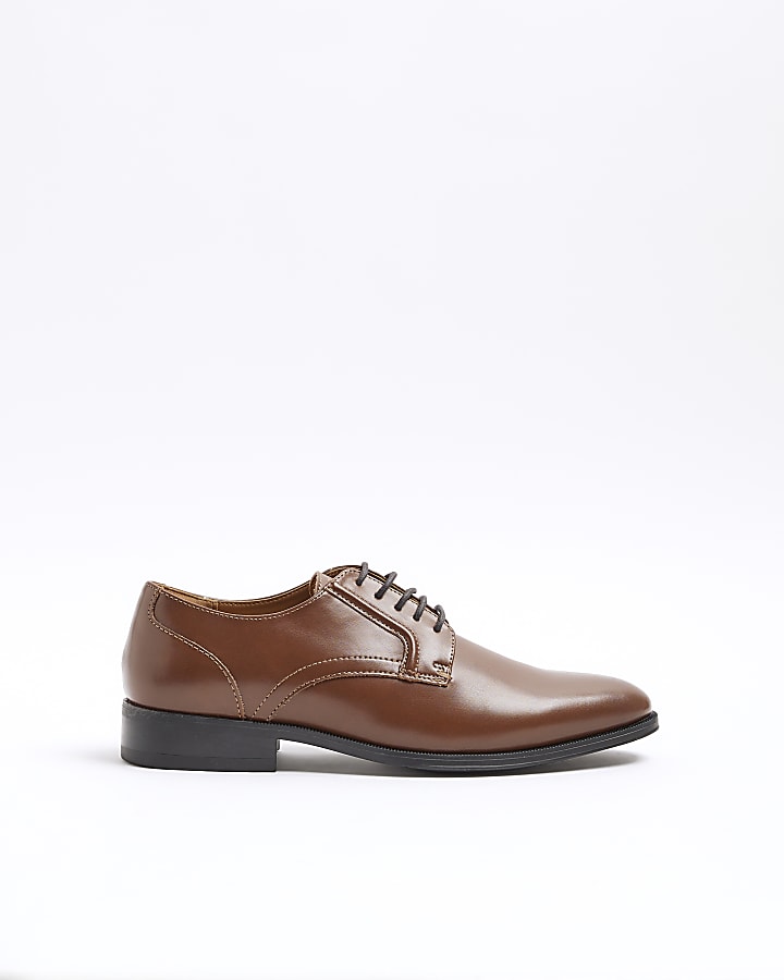 Brown formal derby shoes