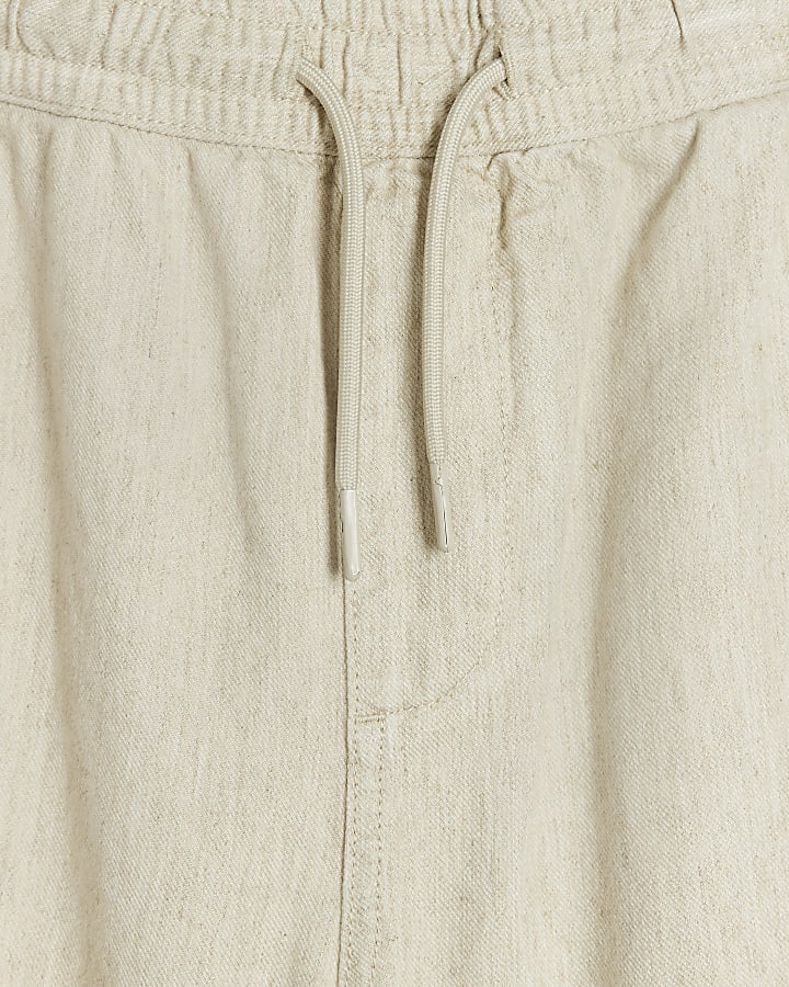 Beige regular fit linen blend cargo shorts