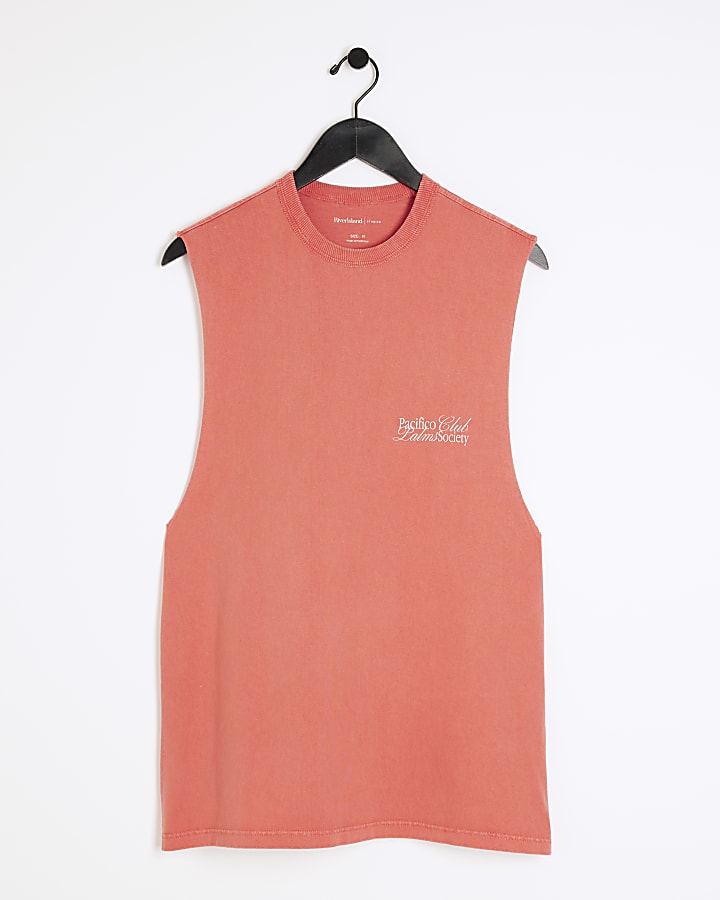 Washed red regular fit vest