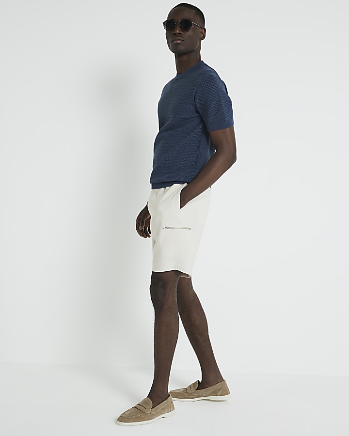 Beige slim fit casual shorts