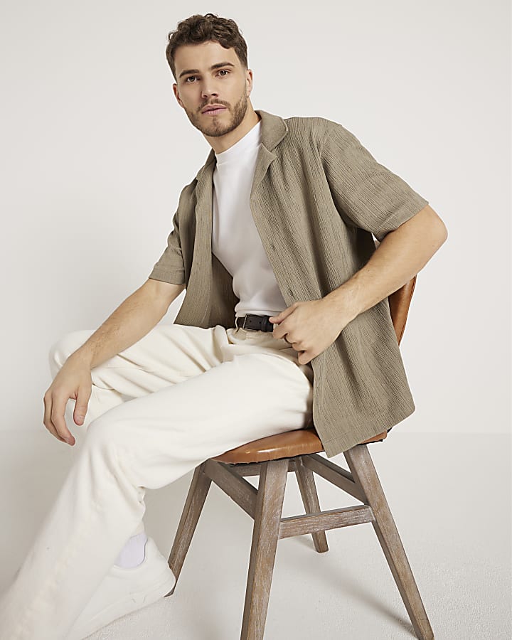 Khaki regular fit plisse revere shirt