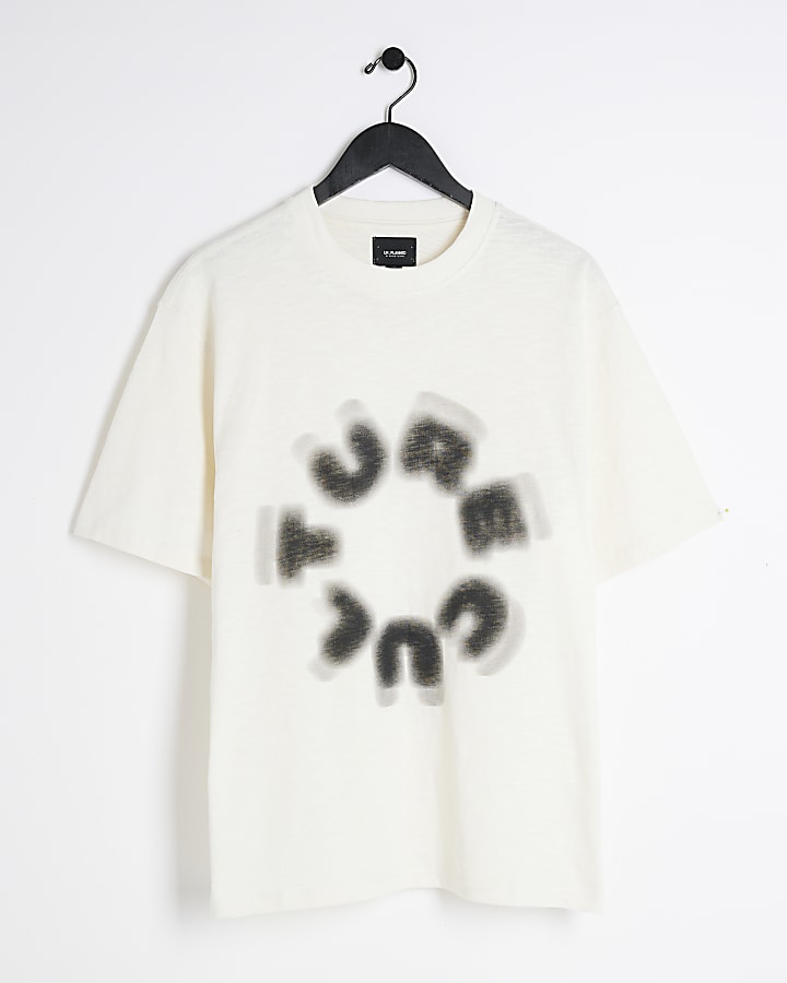 Beige regular fit blurred graphic t-shirt