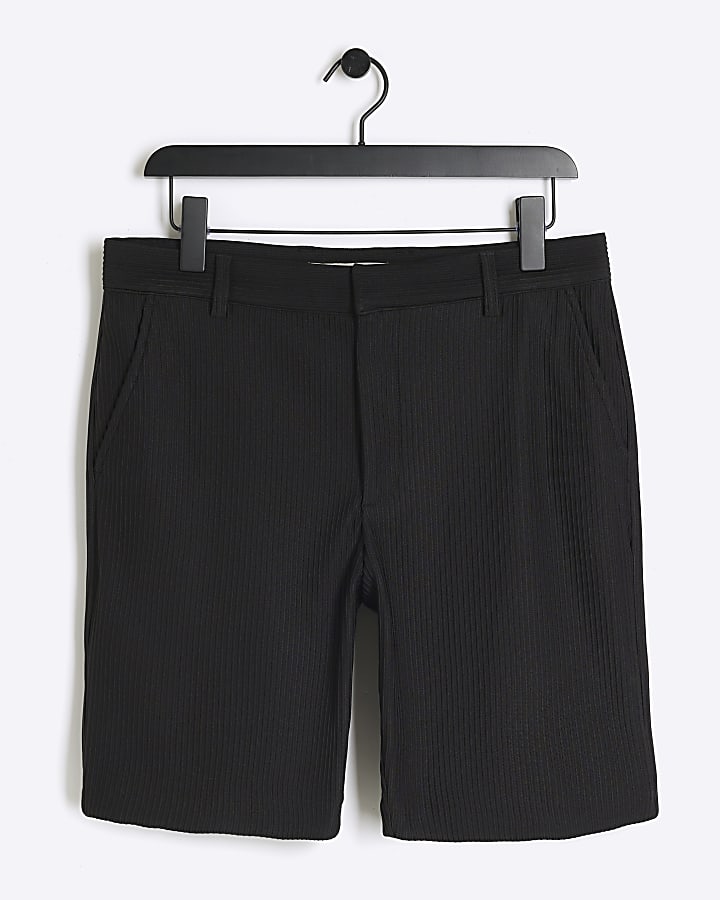 Black regular fit plisse shorts