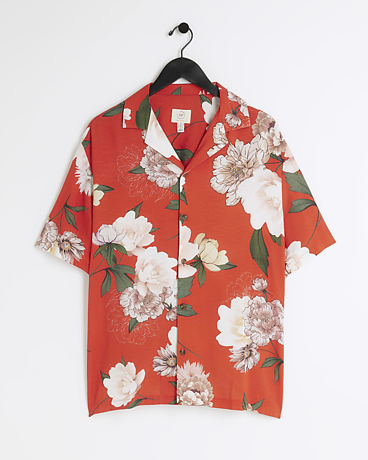 Red regular fit floral revere shirt