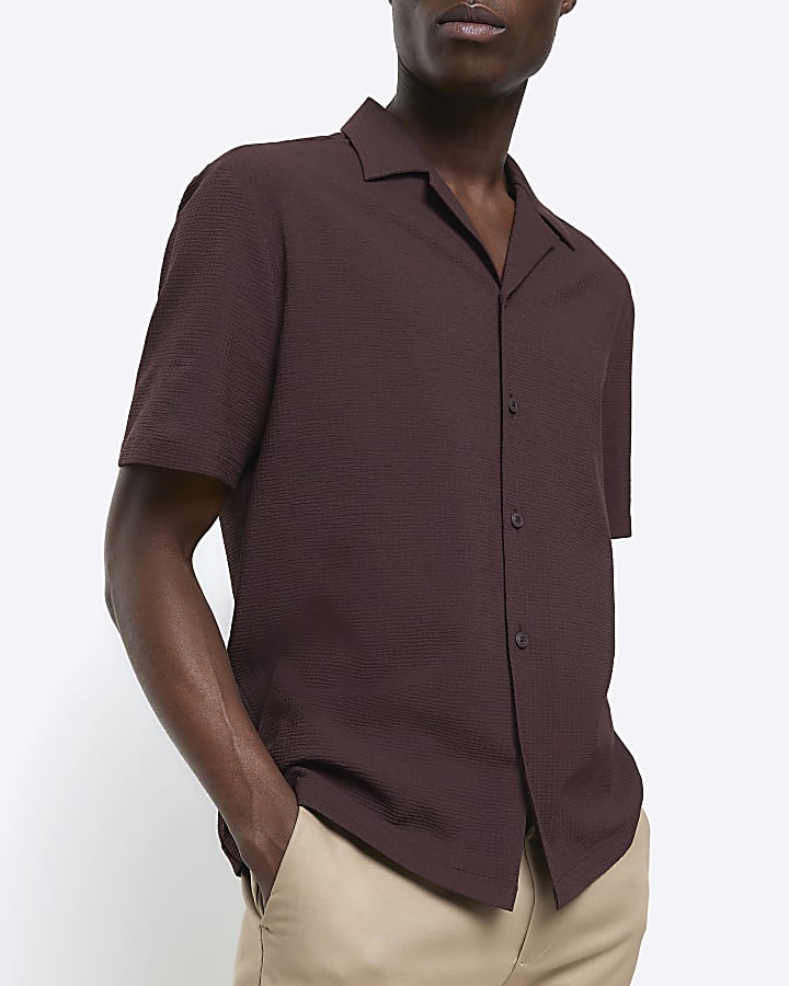 Brown regular fit seersucker revere shirt