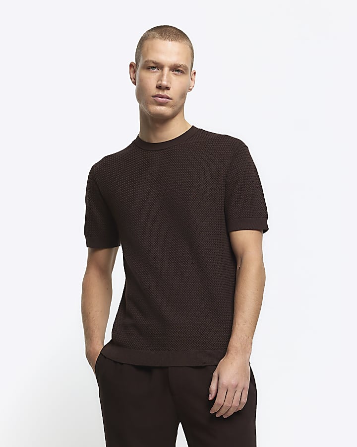 Brown slim fit textured knitted t-shirt