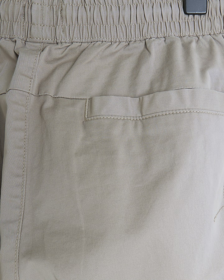 Beige cuffed cargo trousers