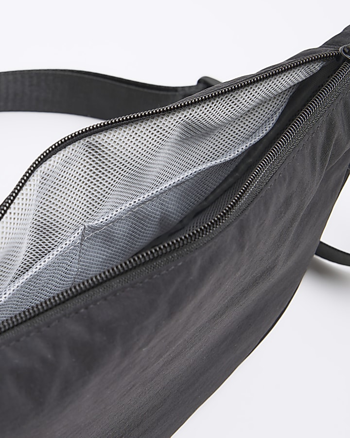 Black crinkle bum bag