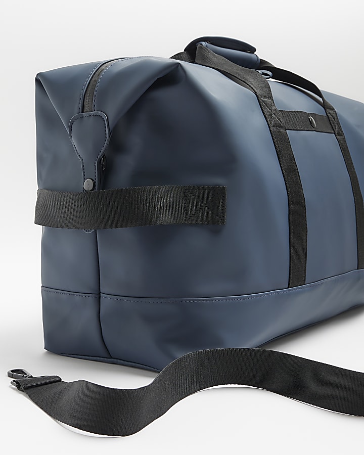 Navy zip travel bag