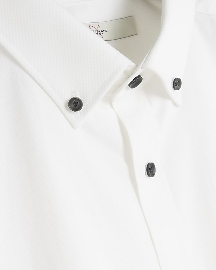 White muscle fit textured stretch smart shirt