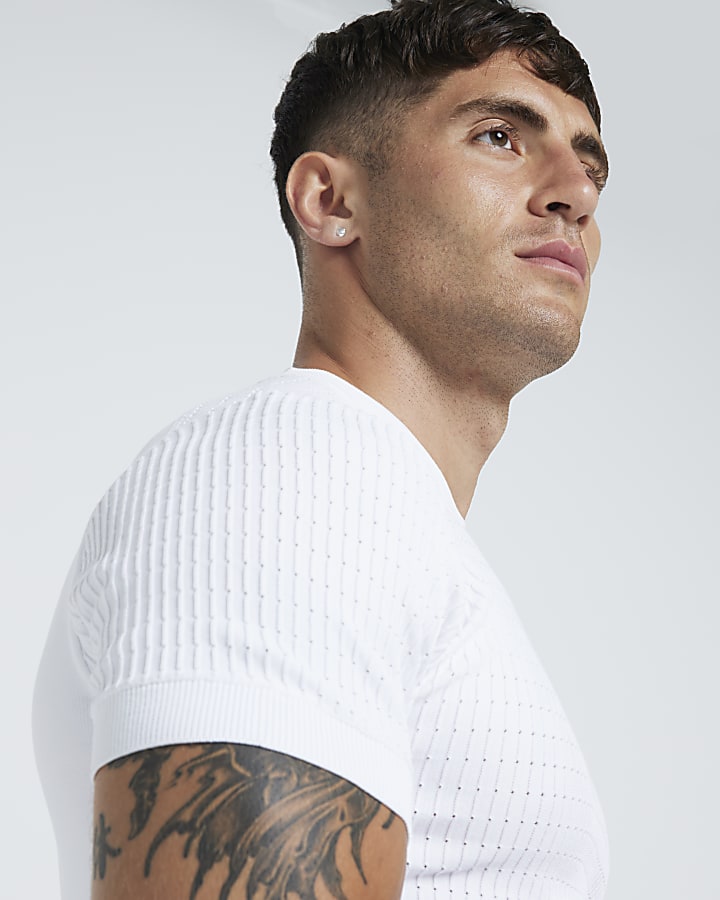 White muscle fit stretch knit t-shirt