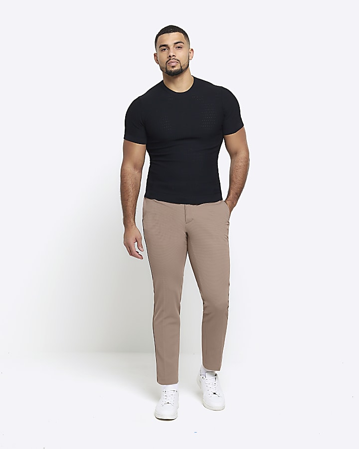 Black muscle fit brick knit t-shirt