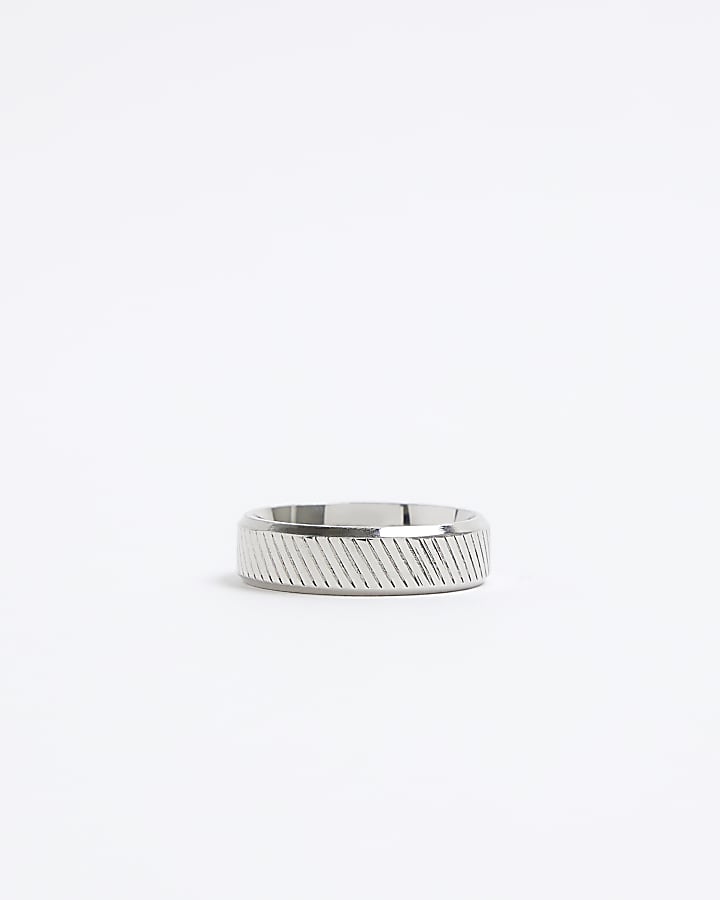 Silver colour slash ring