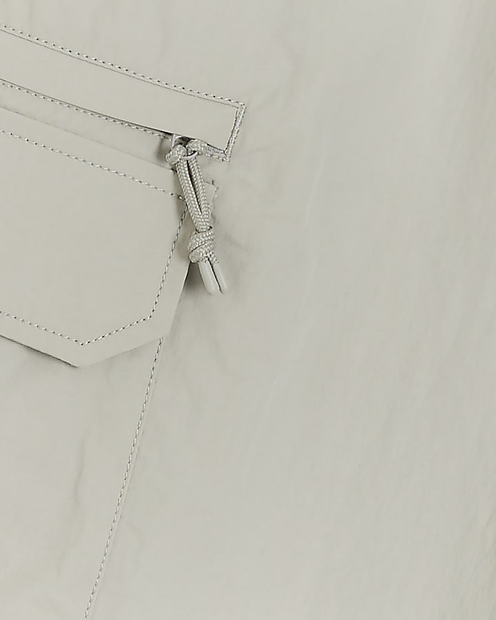 Grey regular fit cargo shorts