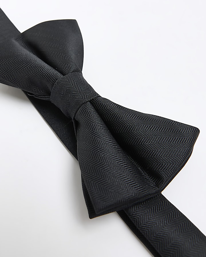 Black herringbone bow tie