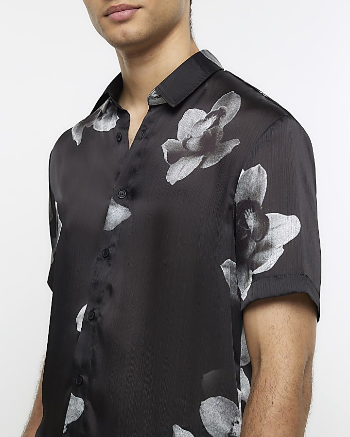 Black regular fit floral shirt