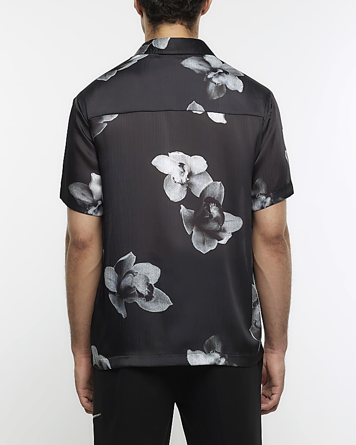 Black regular fit floral shirt