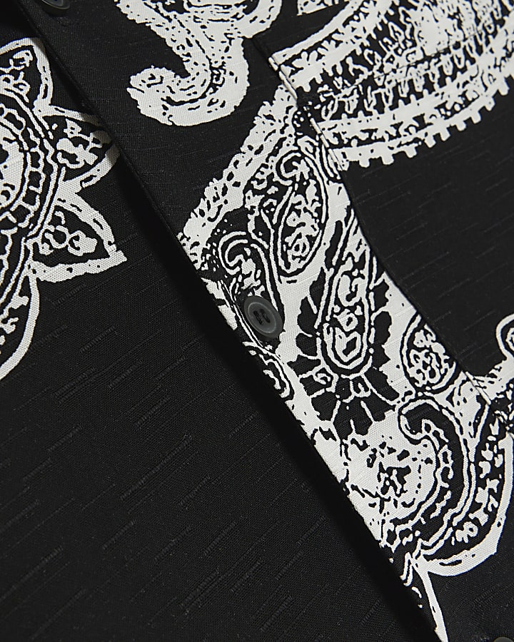 Black regular fit paisley revere shirt