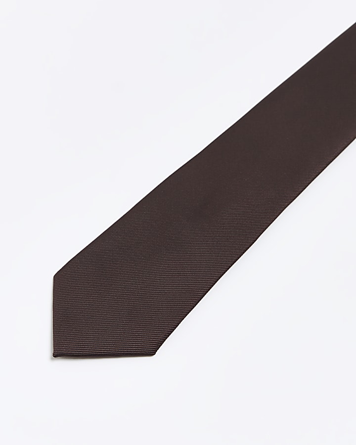 Red twill tie