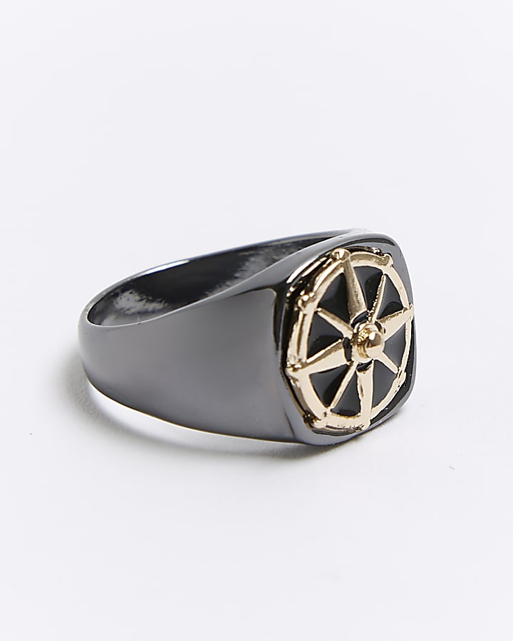 Silver colour compass ring