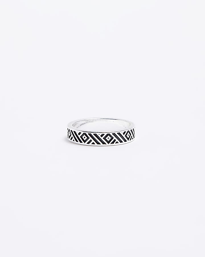Silver plated engraved band ring