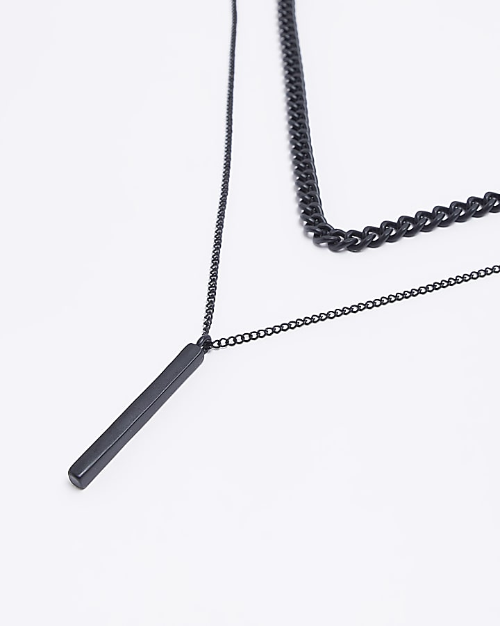 Black bar pendant multirow necklace