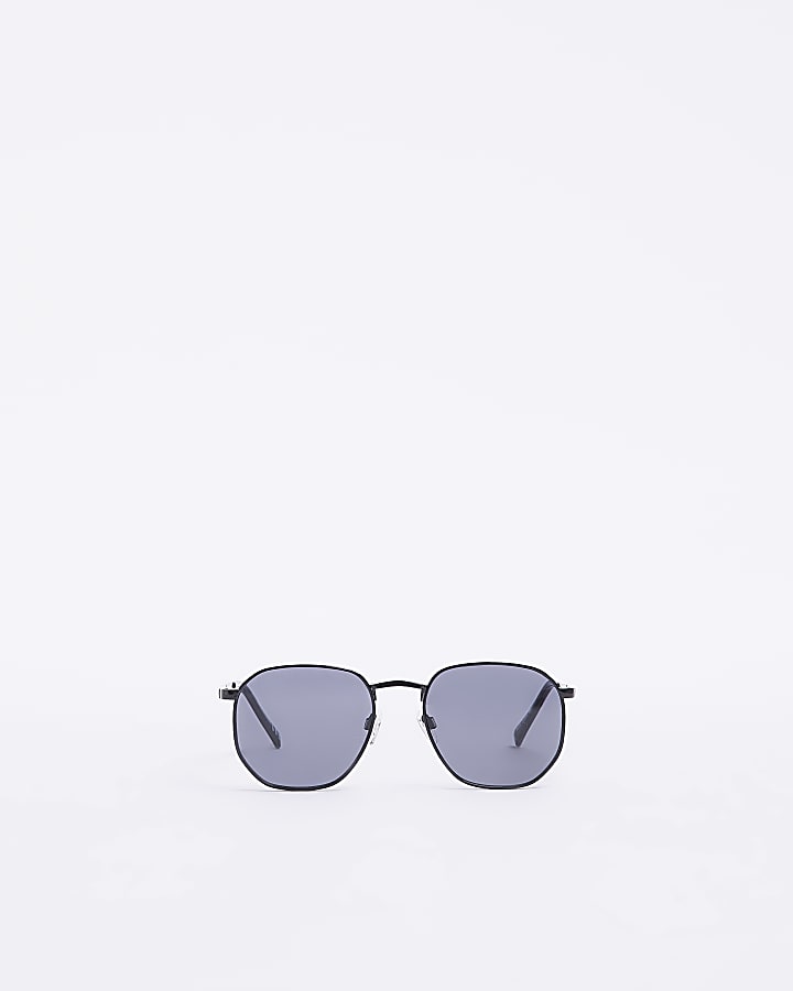 Black tinted lenses round sunglasses River Island