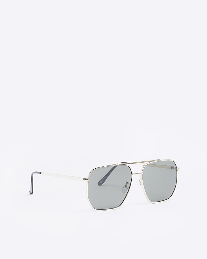 Gold colour aviator sunglasses