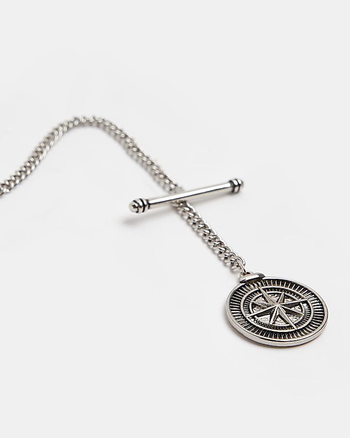 Silver colour Compass Wallet Chain
