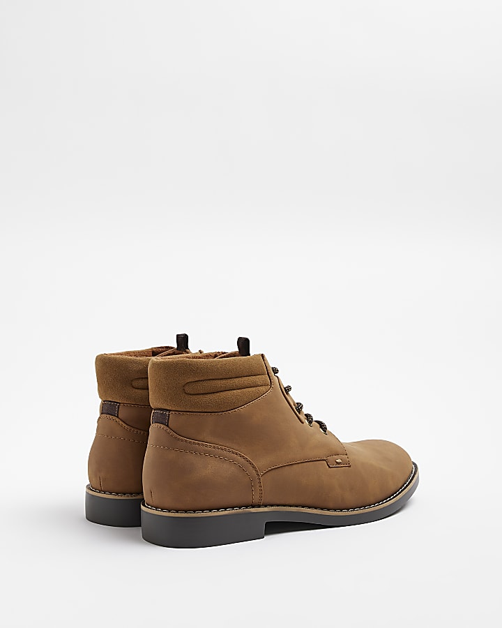 Brown Wide fit Chukka boots