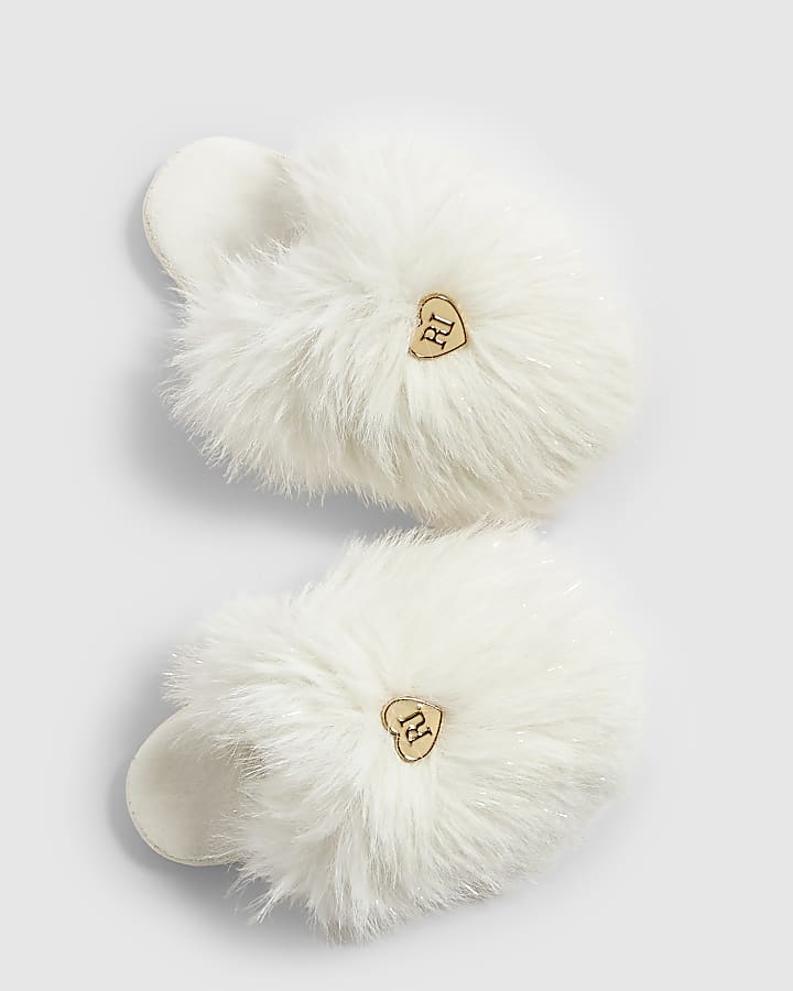 Girls Cream Fluffy Slippers
