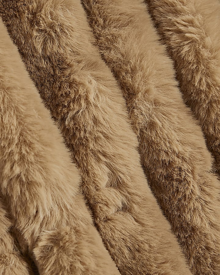 Girls Beige Cinched Faux Fur Coat