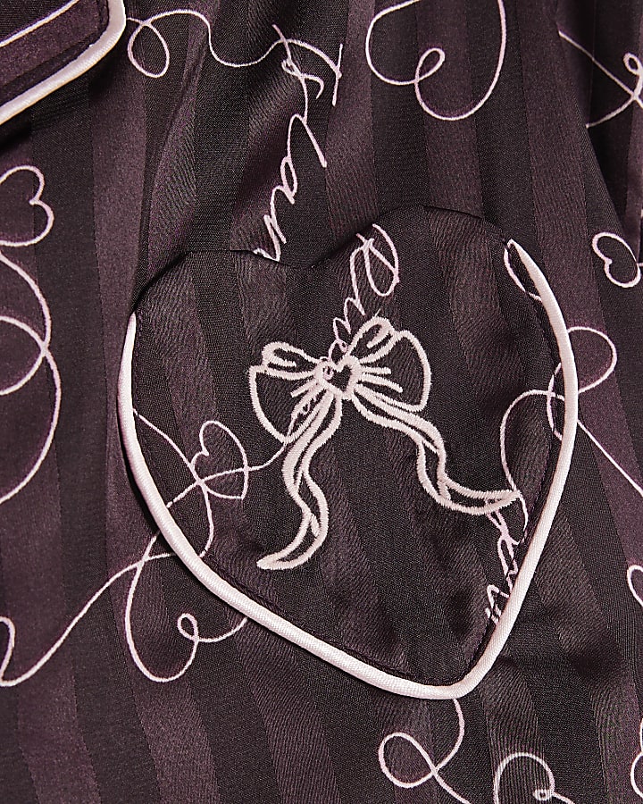 Girls Burgundy Satin Script Print Pyjamas Set
