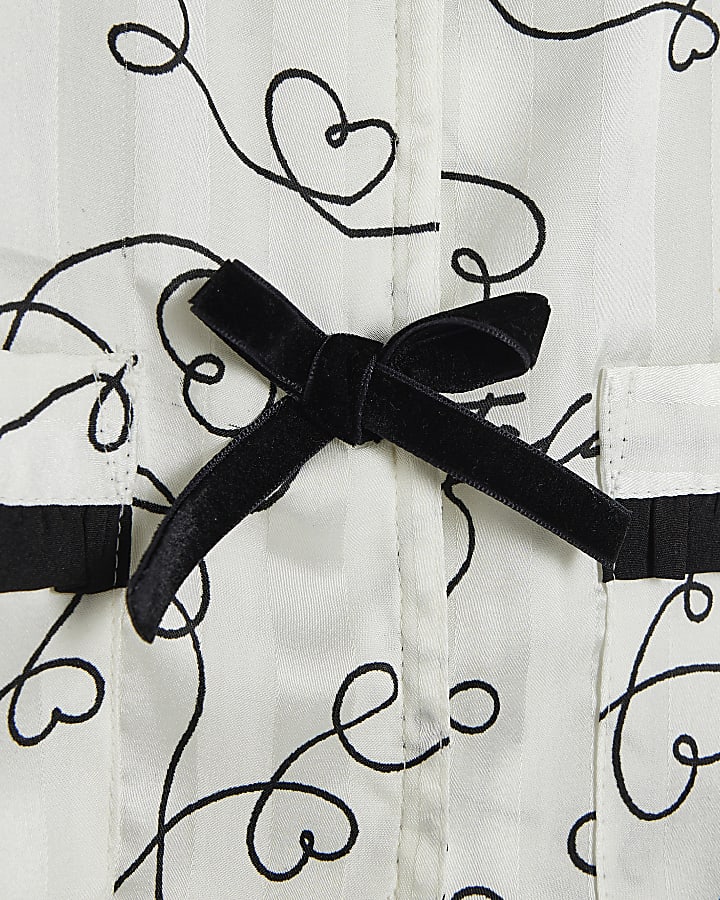 Girls White Swirly Print Satin Pyjamas Set