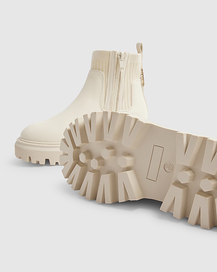 Girls Cream Ribbed Boots