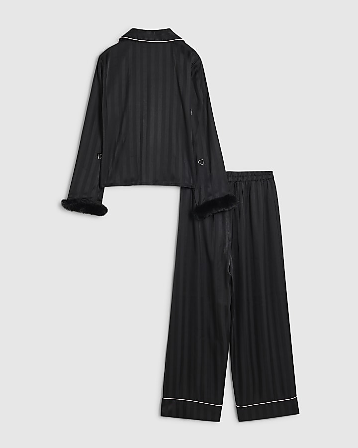 Girls Black Heart Embellished Satin Pyjamas