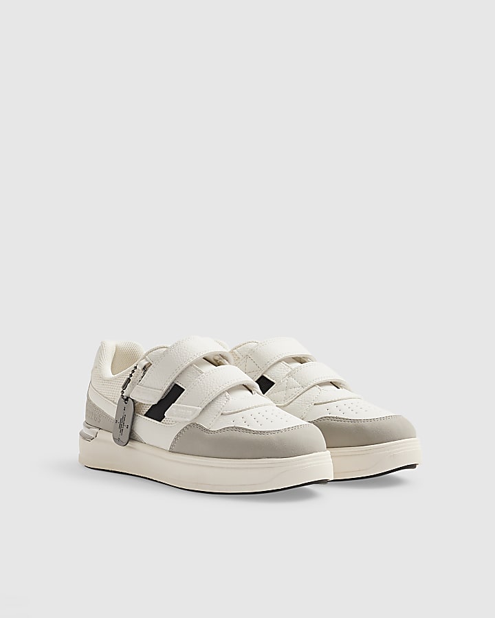 Boys White Tag Detail Trainers
