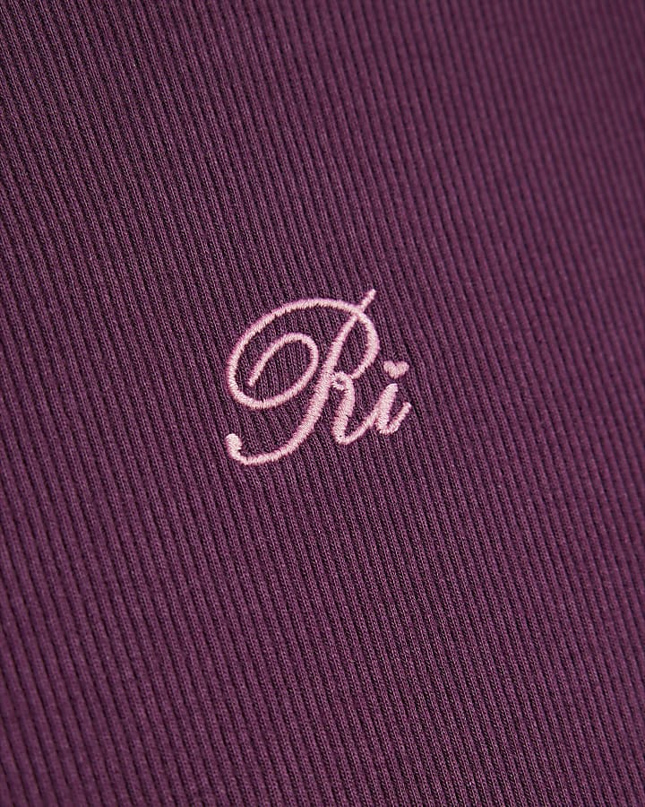 Girls Burgundy Whipstitch RI T-Shirt