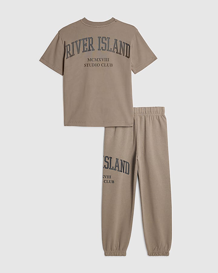 Boys Brown RI T-Shirt And Joggers Set