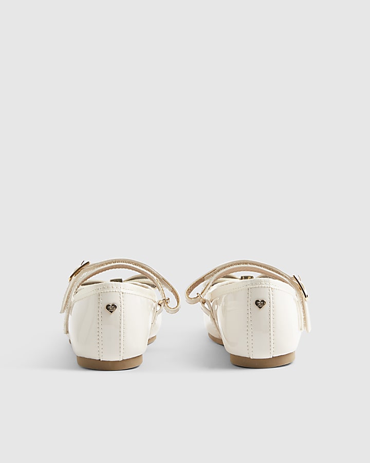 Girls Cream Bow Ballet Shoes