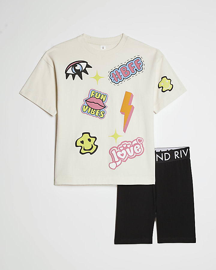 Girls White Graffiti T-Shirt And Shorts Set