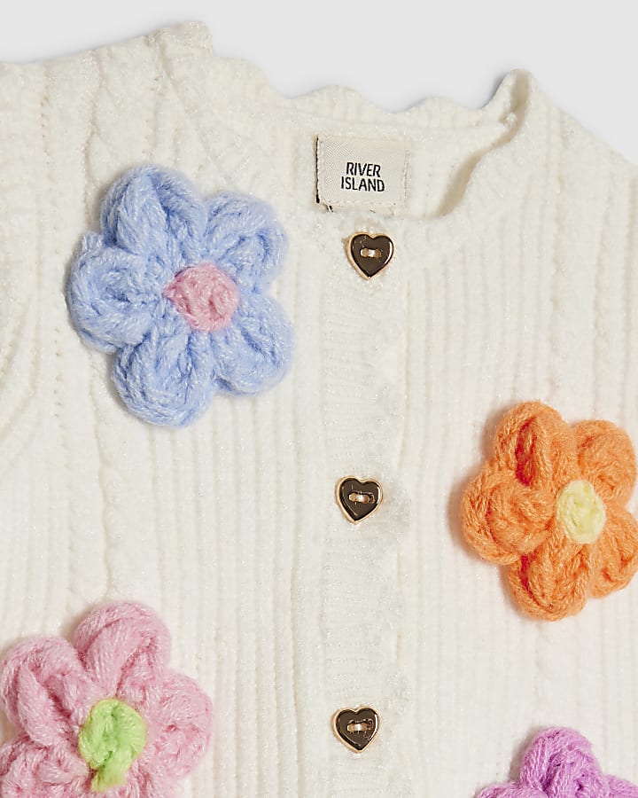 Baby Girls Cream 3D Flower Shorts Set