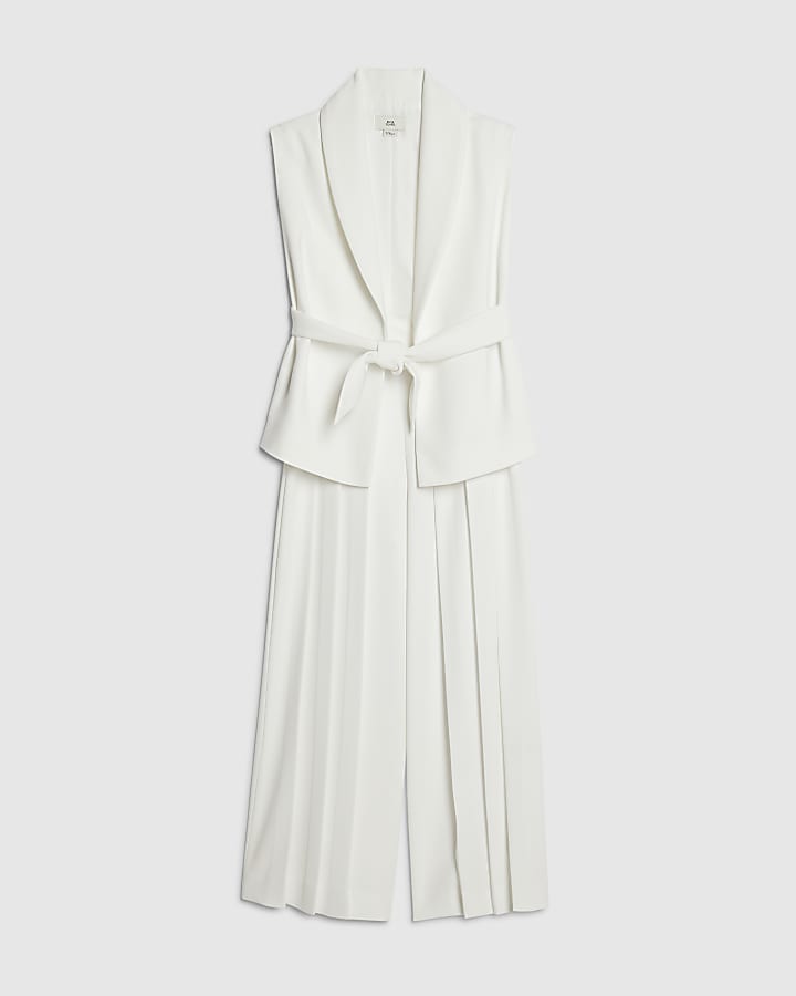 Girls White Sleeveless Blazer Set