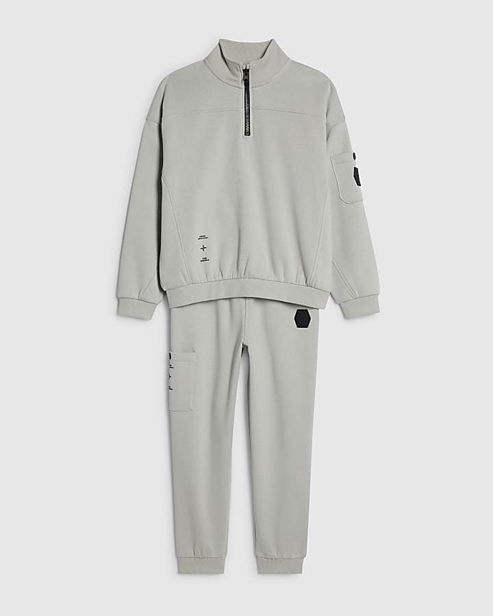 Boys Green Funnel Badge Sweatshirt Set