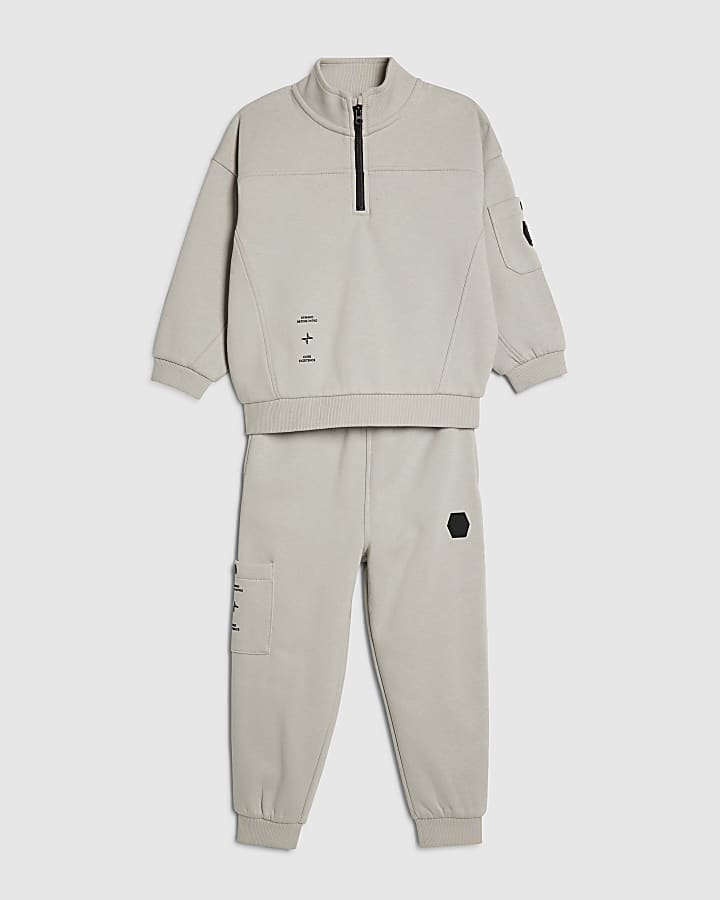 Mini Boys Green Funnel Badge Sweatshirt Set